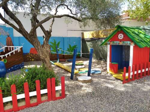 Foto Escuela Infantil Giner De Los Ríos Córdoba #2