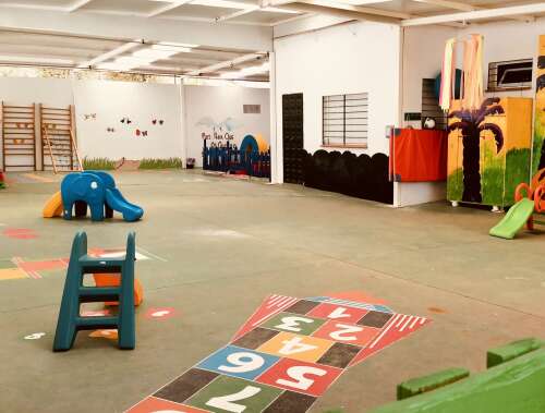 Foto Escuela Infantil Giner De Los Ríos Córdoba #2