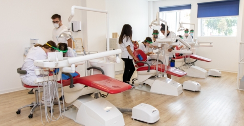 Foto Instituto Oficial de Formación Profesional MEDAC Córdoba #1