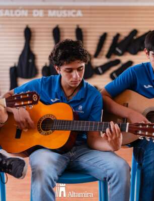 Foto Colegio Altamira #2