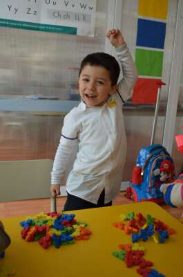 Foto Colegio Thomas Alva Edison #2