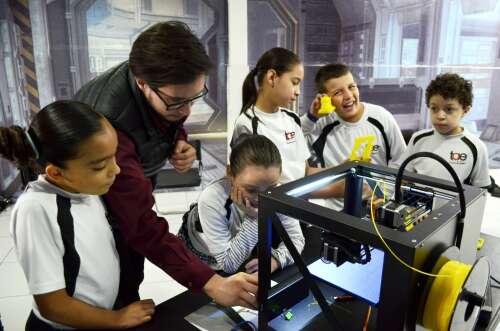 Foto Colegio Thomas Alva Edison #2