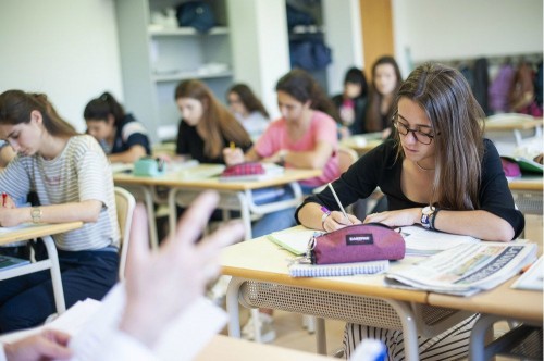 Foto Colegio Familiar Educació Les Alzines #3
