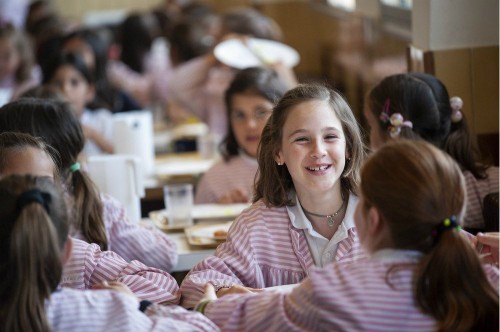 Foto Colegio Familiar Educació Les Alzines #3