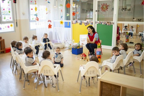 Foto Colegio Familiar Educació Les Alzines #2