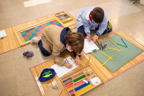 Foto Colegio Montessori Palau Girona #2