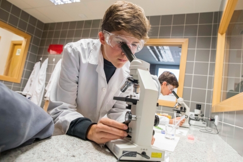 Foto Colegio Montessori Palau Girona #2