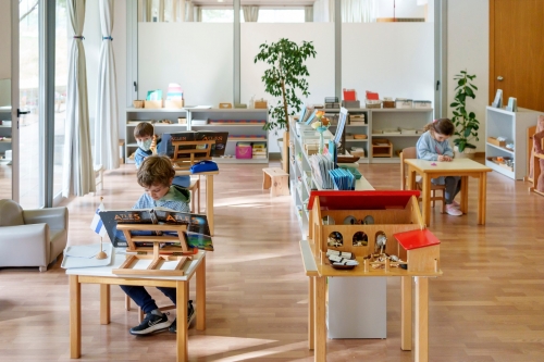 Foto Colegio Montessori Palau Girona #2