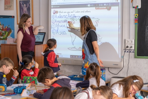 Foto Colegio La Asuncion Granada #2
