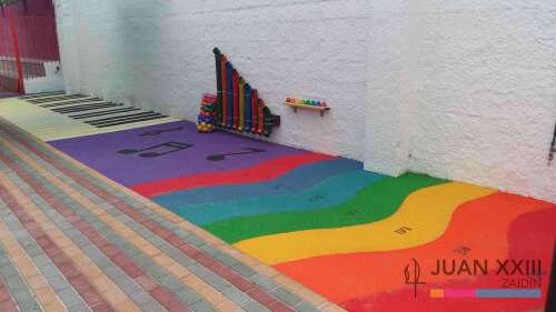 Foto Colegio Concertado Juan XXIII Zaidin #2