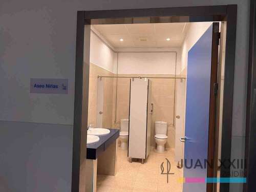 Foto Colegio Concertado Juan XXIII Zaidin #2