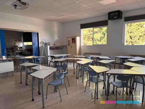 Foto Colegio Concertado Juan XXIII Zaidin #2