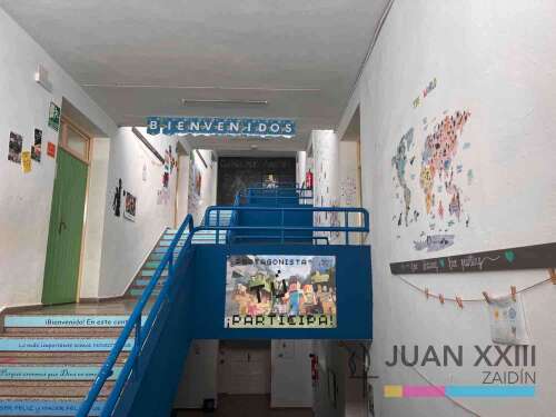 Foto Colegio Concertado Juan XXIII Zaidin #2