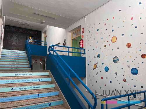 Foto Colegio Concertado Juan XXIII Zaidin #2