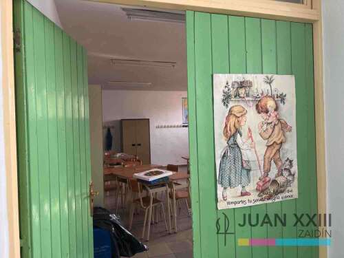 Foto Colegio Concertado Juan XXIII Zaidin #2