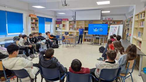 Foto Instituto Educación Secundaria Albayzín #2