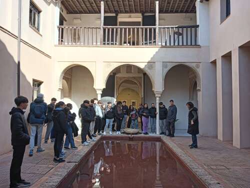 Foto Instituto Educación Secundaria Albayzín #2