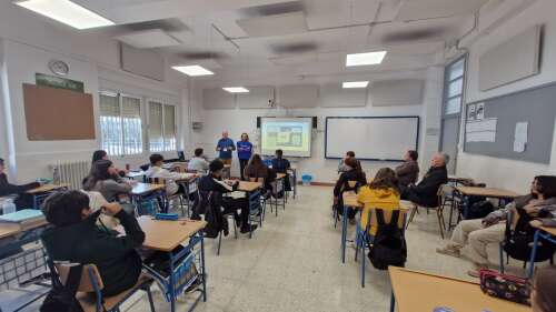 Foto Instituto Educación Secundaria Albayzín #2