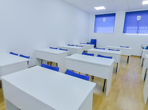 Foto Instituto Oficial de Formación Profesional MEDAC Granada #0