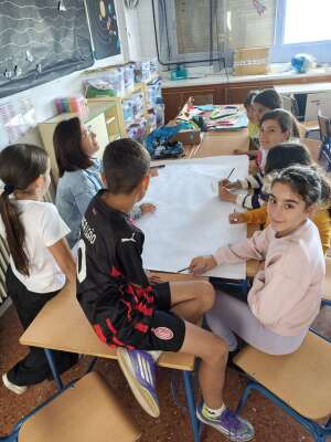 Foto Colegio Mariana Pineda #2
