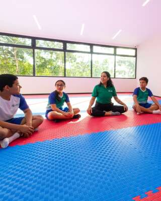 Foto Colegio Laurea World School #3