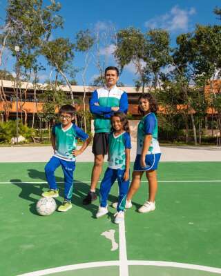 Foto Colegio Laurea World School #2