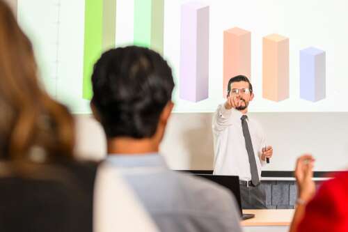 Photo Preparatoria Complejo Universitario Magno #3