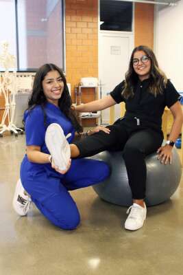 Photo Preparatoria Complejo Universitario Magno #1