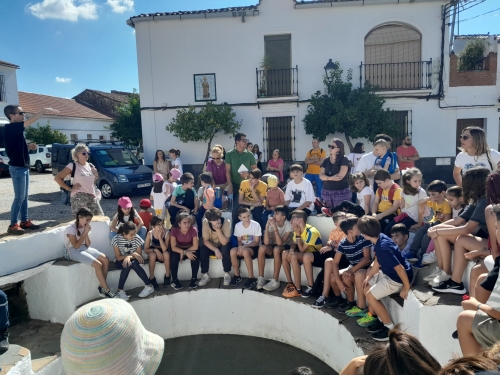Foto Colegio CPR Adersa 4 (CAÑAVERAL DE LEÓN, SIERRA DE ARACENA E HINOJALES) #2