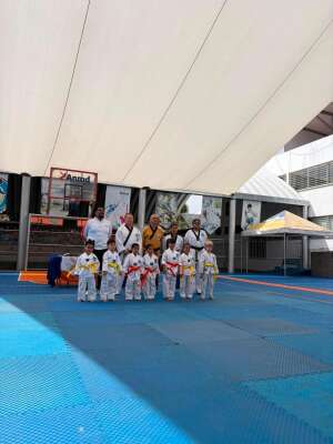 Foto Colegio Anrod School #2