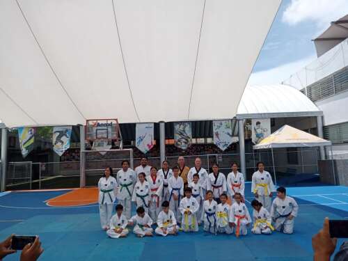 Foto Colegio Anrod School #2