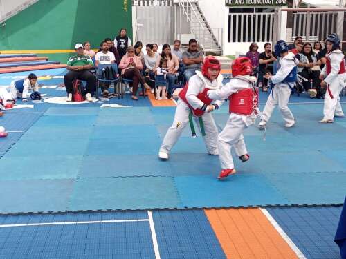 Foto Colegio Anrod School #2