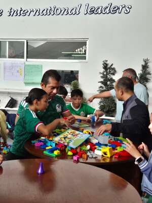 Foto Colegio Anrod School #2