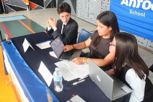 Foto Colegio Anrod School #2