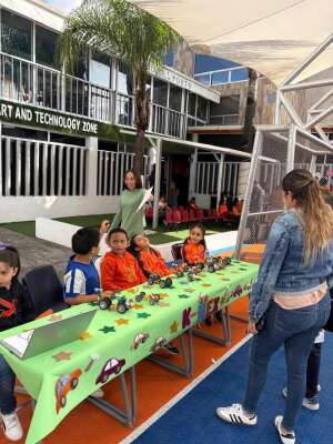 Foto Colegio Anrod School #2