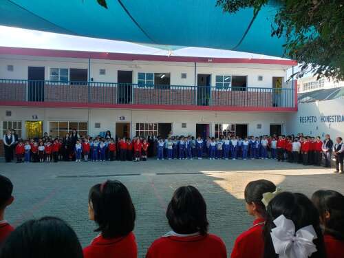 Foto Colegio Antonio Mediz Bolio #0