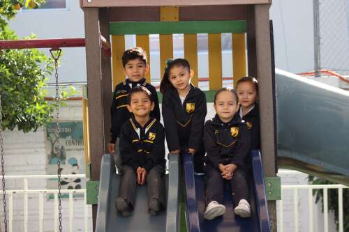 Foto Colegio Oriente Queretaro #2