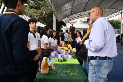 Foto Colegio Oriente Queretaro #2