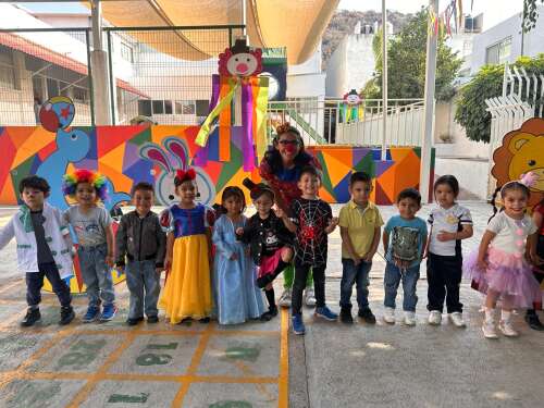 Foto Colegio Oriente Queretaro #0