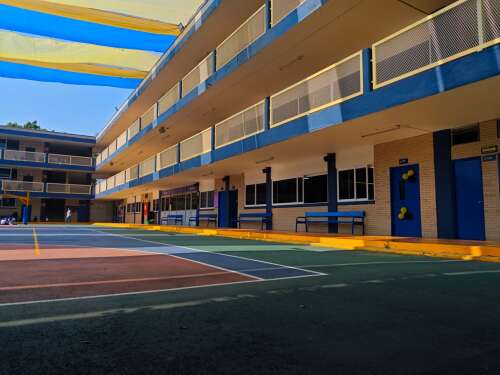 Foto Colegio Instituto #2