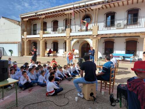 Foto Colegio Puerta De Martos #2