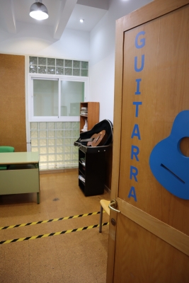 Foto Instituto Conservatorio Elemental de Música Maestro Paterna #2