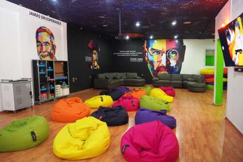 Foto Colegio Americano Leonardo Da Vinci #3