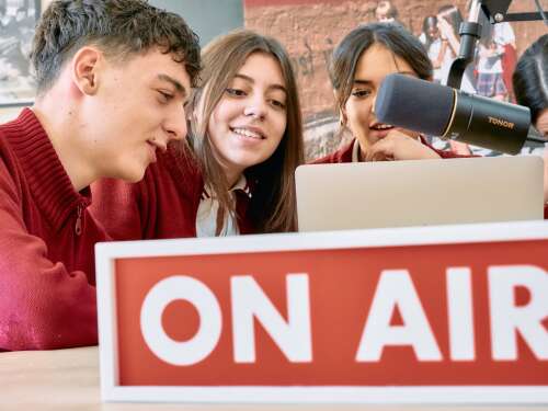 Foto Colegio Leonés Jesús Maestro #2