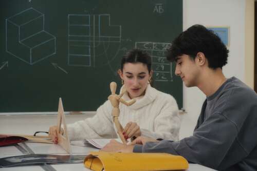 Foto Colegio Leonés Jesús Maestro #2