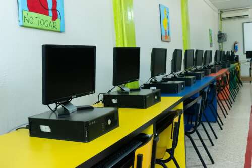 Foto Colegio Hispano Ingles #3