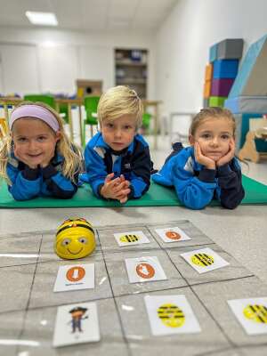 Foto Colegio Divino Maestro #2