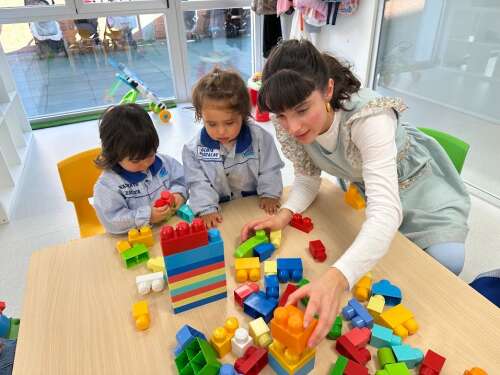 Foto Colegio Divino Maestro #2