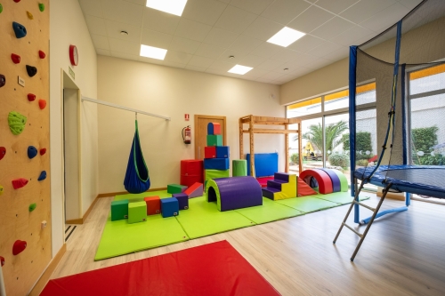 Photo Colegio Cuarto Creciente Montessori School Logroño #2