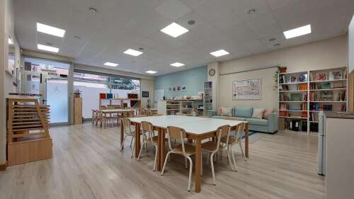 Foto Colegio Cuarto Creciente Montessori School Logroño #2